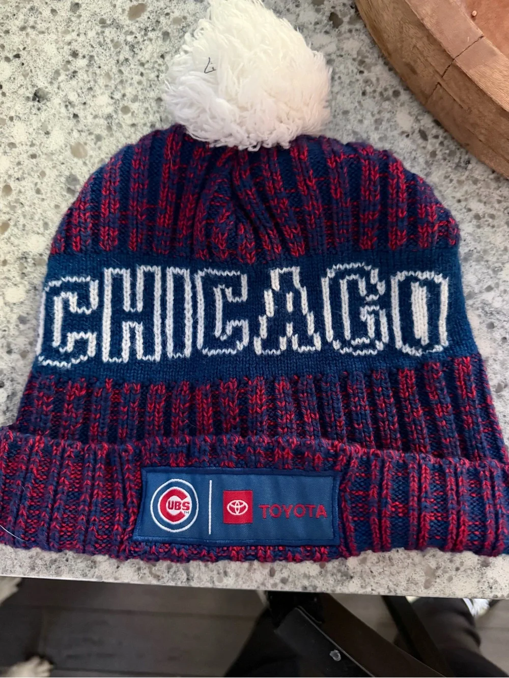 Official Chicago Cubs convention knit winter hat Toyota sponsor patch, Cubs logo